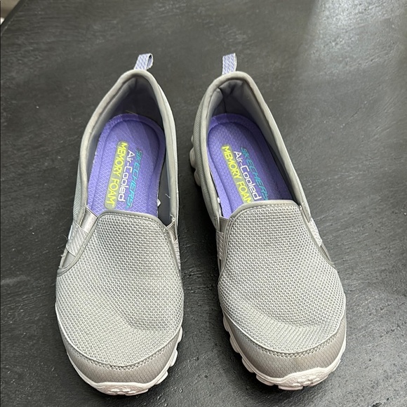 Skechers Gray Slip-On Sneakers - Picture 5 of 8